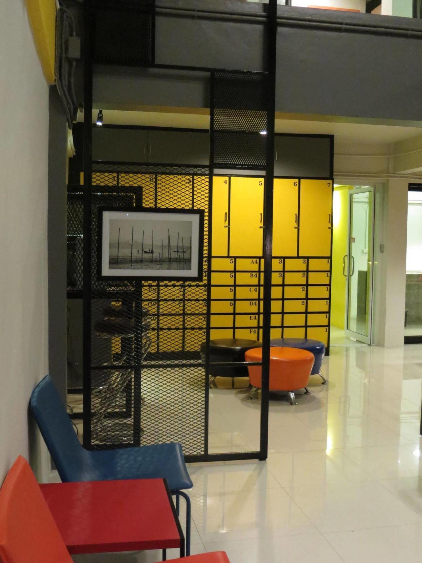 Oyes Hostel Krabi town Exterior foto